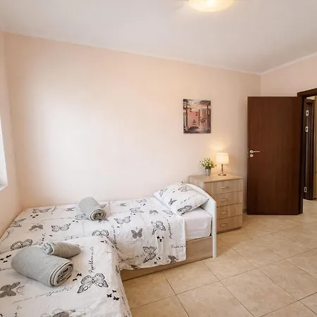 Lejlighed Apollon-5 Family 2bdr Nessebar