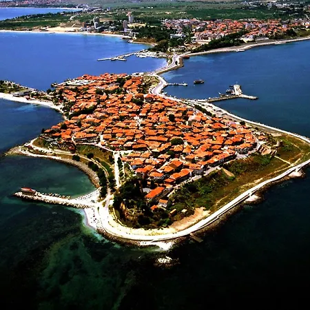 Apollon-5 Family 2bdr Lejlighed Nessebar